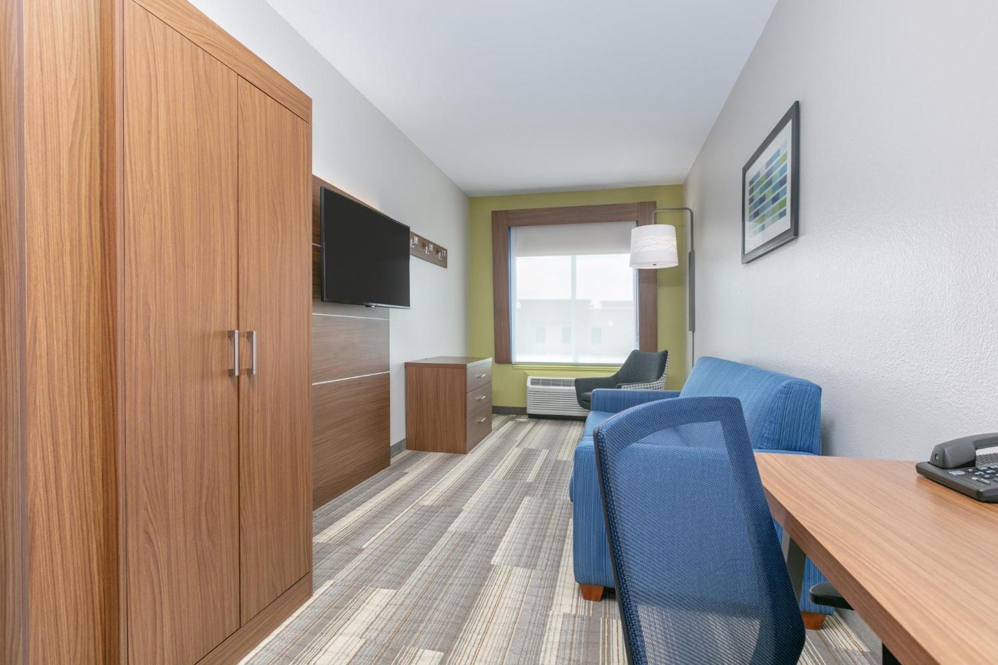Holiday Inn Express Hotel & Suites Clute-Lake Jackson By Ihg Buitenkant foto
