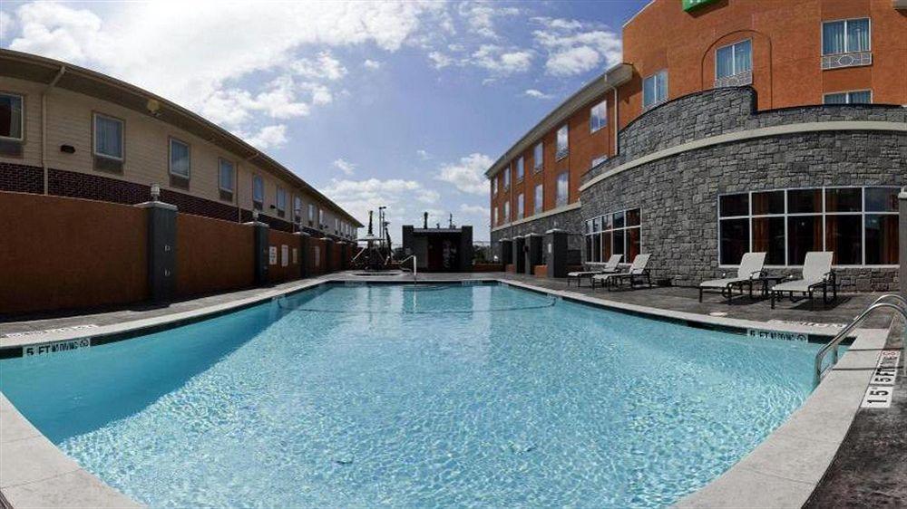 Holiday Inn Express Hotel & Suites Clute-Lake Jackson By Ihg Buitenkant foto