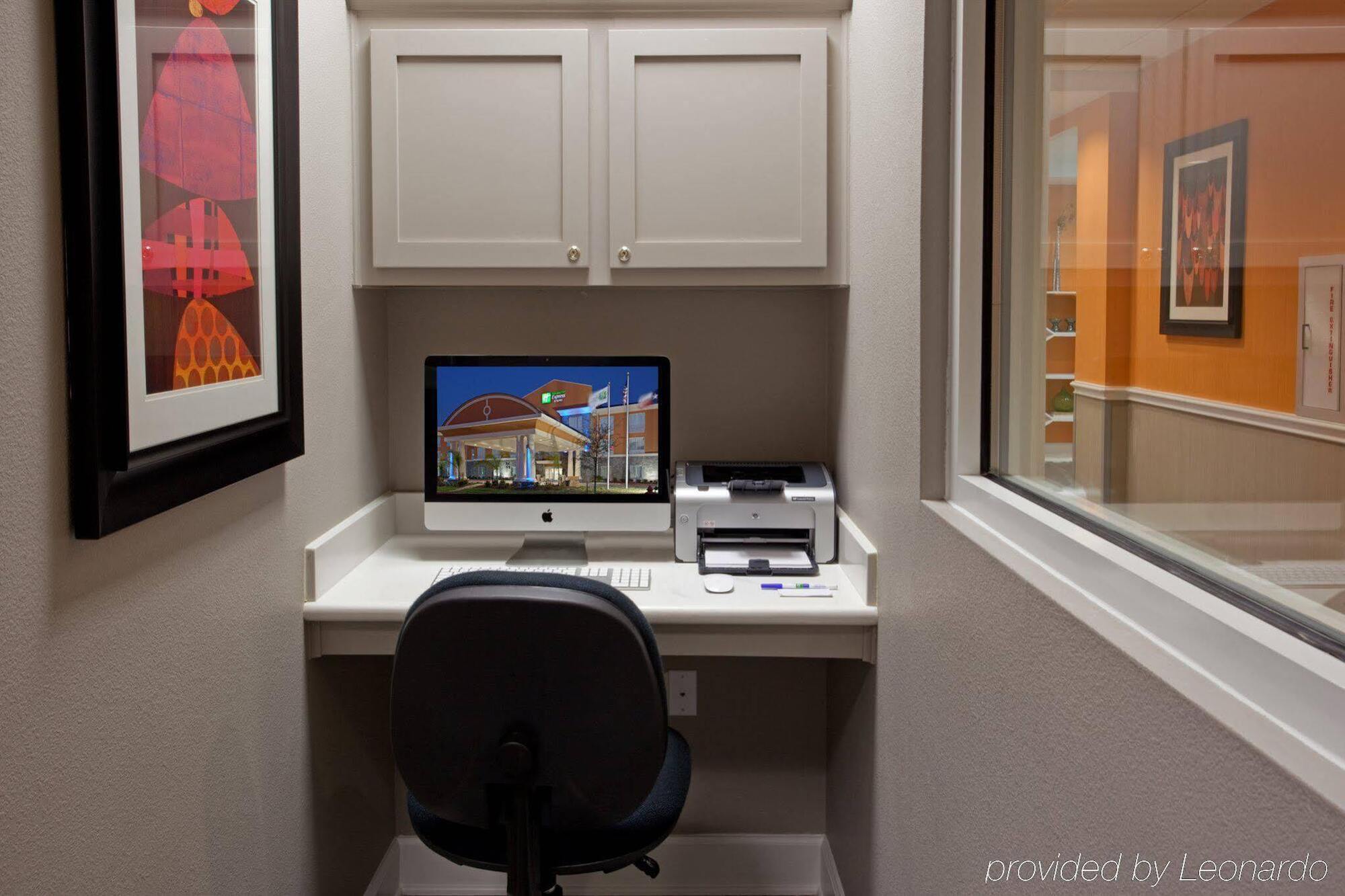 Holiday Inn Express Hotel & Suites Clute-Lake Jackson By Ihg Buitenkant foto